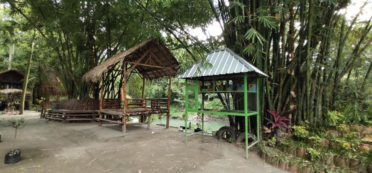 Gerbang Banyu Langit Cottage Bantul Bagian luar foto